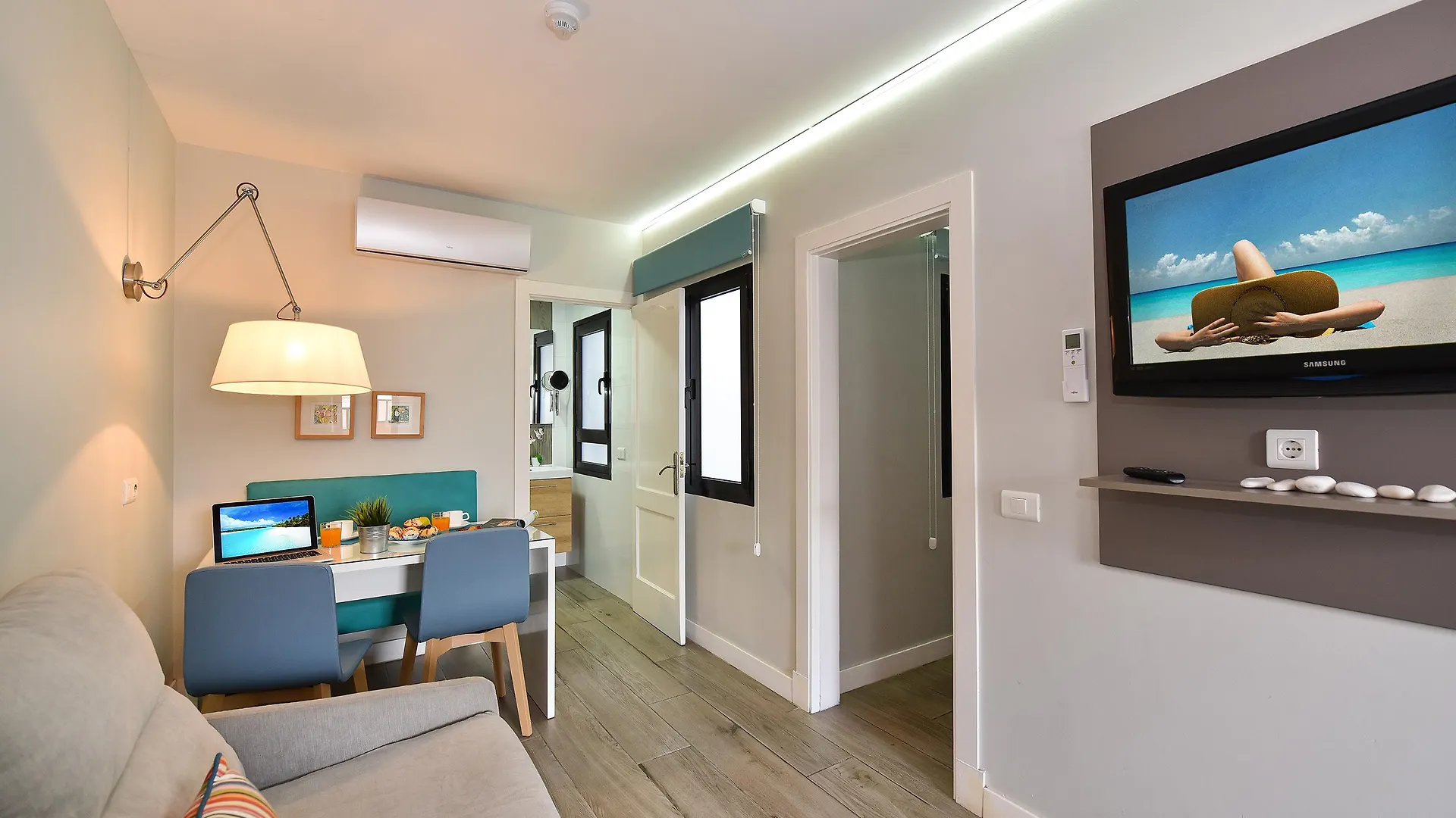 ** Aparthotel Hotel Apartamento Bajamar Las Palmas de Gran Canaria Spain